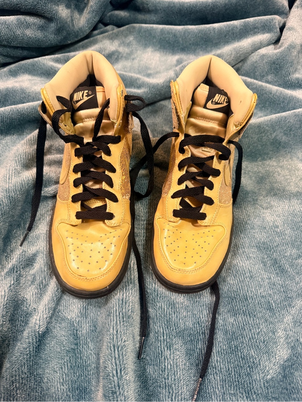 Nike Gold Glitter High Top Sneakers!